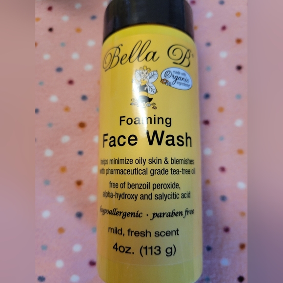 Bella B Face and Body Wash - Picture 4 of 5